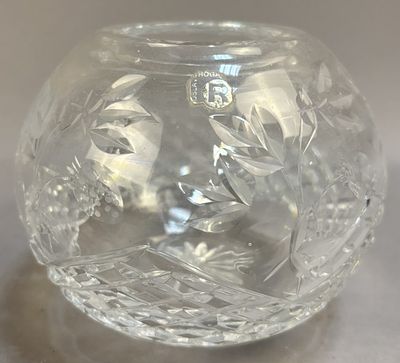 Rogaska Crystal Times Square Commemorative Cut Glass Bowl 5.5". A fine and elegant Rogaska 
