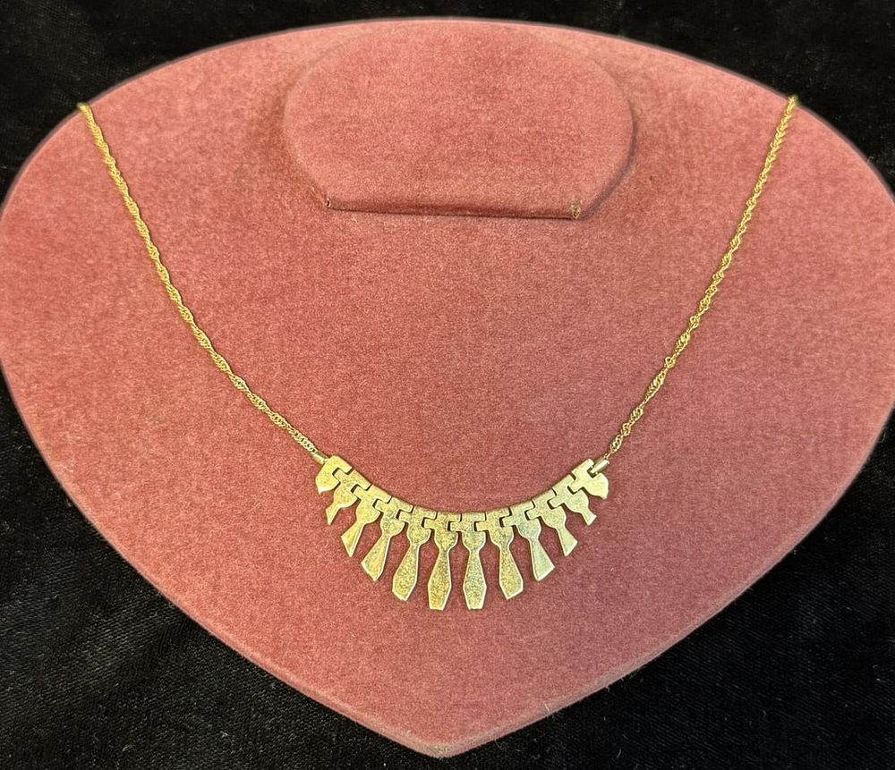 Lot 180: 14K Yellow Gold Fringe Pendant Necklace Textured Drops 17.5" 4.67g