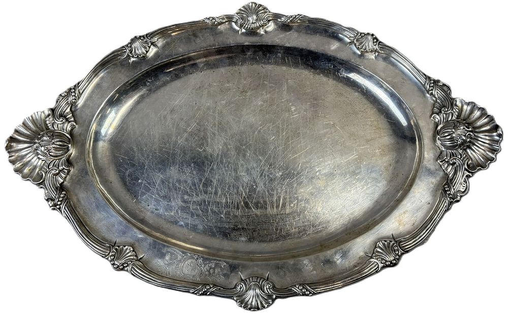Lot 192: 1789 Irish George III Sterling Silver Presentation Tray by Thomas Jones 2670 Grams