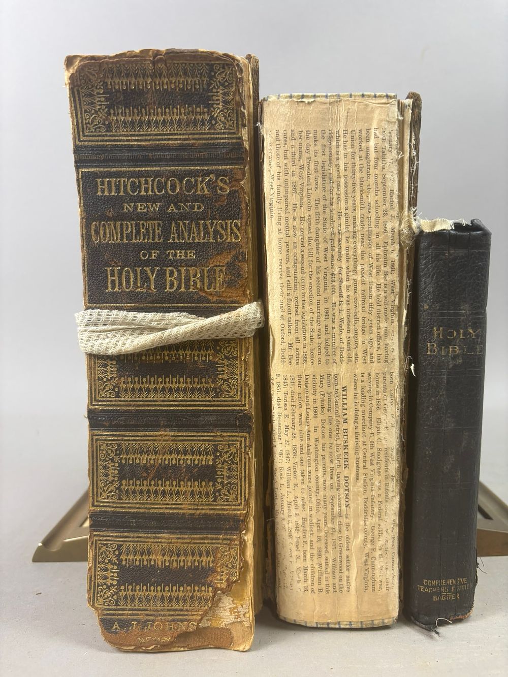 Lot 269: 3 Antique Religious Books Holy Bible Hitchcock Analysis New Testament
