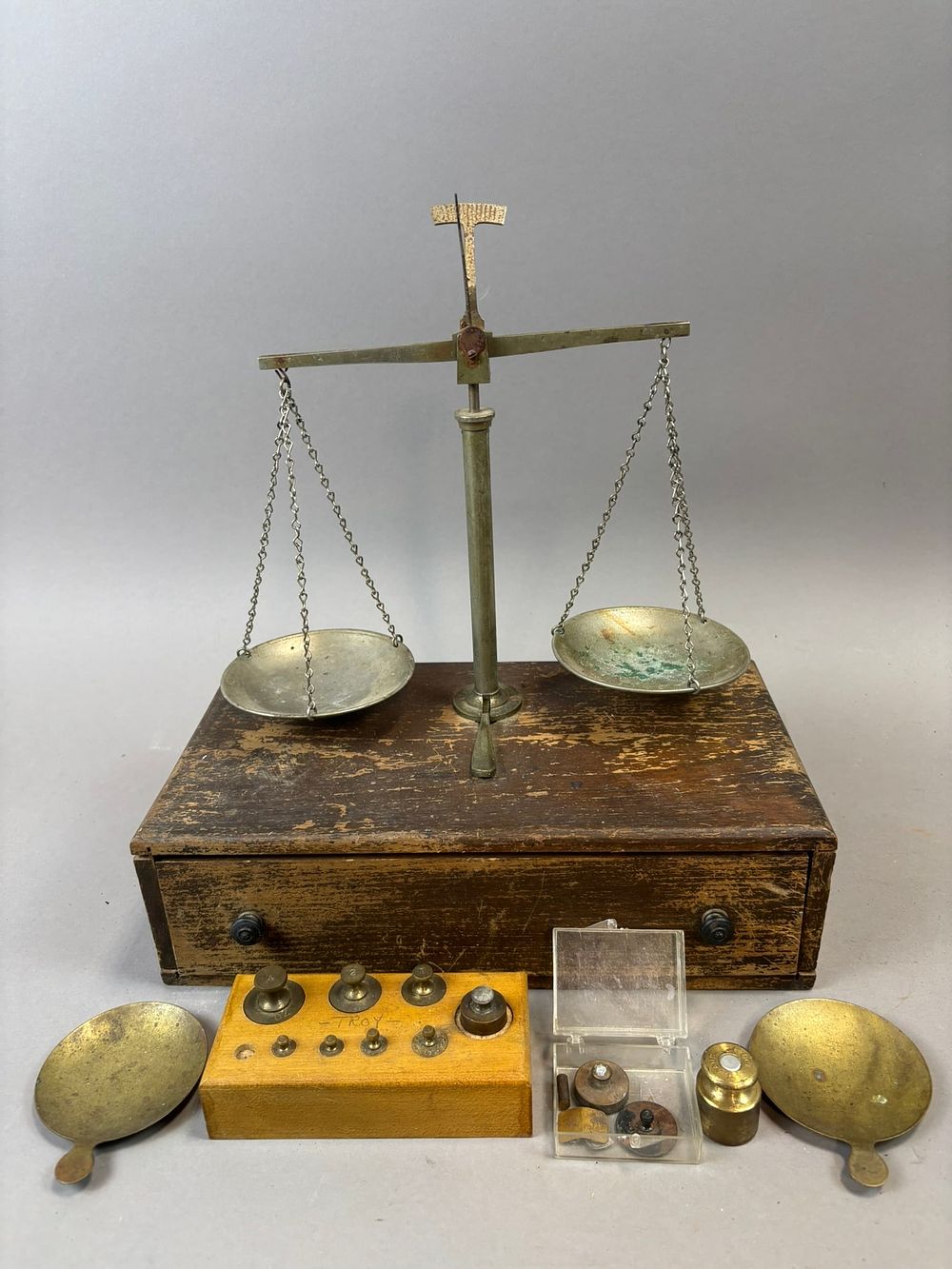 Lot 298A: Antique Brass Apothecary Balance Scale Wood Base Weights Scientific Set