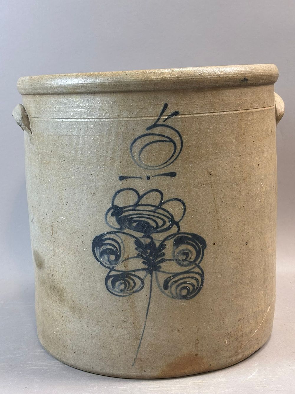 Lot 320: 5 Gallon Salt Glaze Stoneware Crock Cobalt Floral Decoration