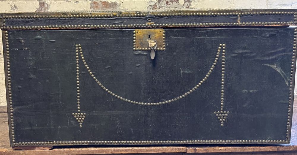 Lot 356: Antique Brass Bound Camphor 19th Century Wood Trub4323 Riveted Studded Travel Chest