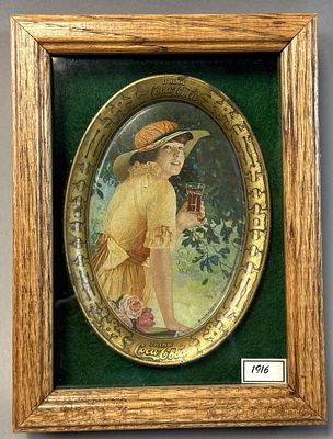 1916 Elaine Coca-Cola Oval Tin Tip Tray Glass Coke Passaic Metal Ware. Original 1916 Coca-Cola 