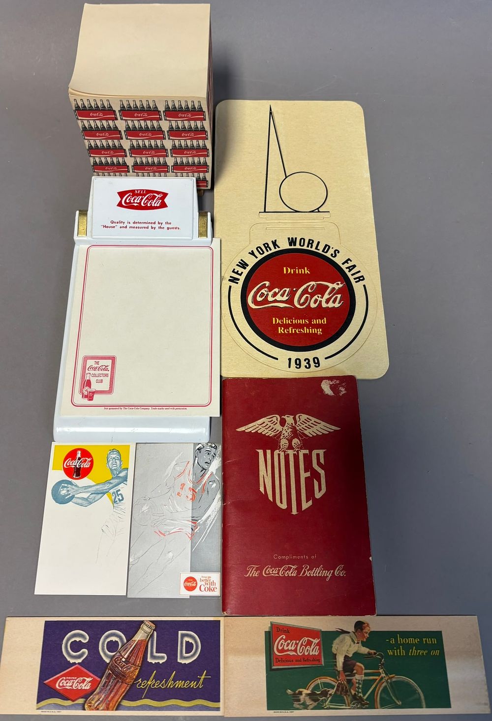 Lot 350: Lot 8 Original Coca Cola Advertising 1939 Worlds Fair, Note Pads, Ink Blotters & More