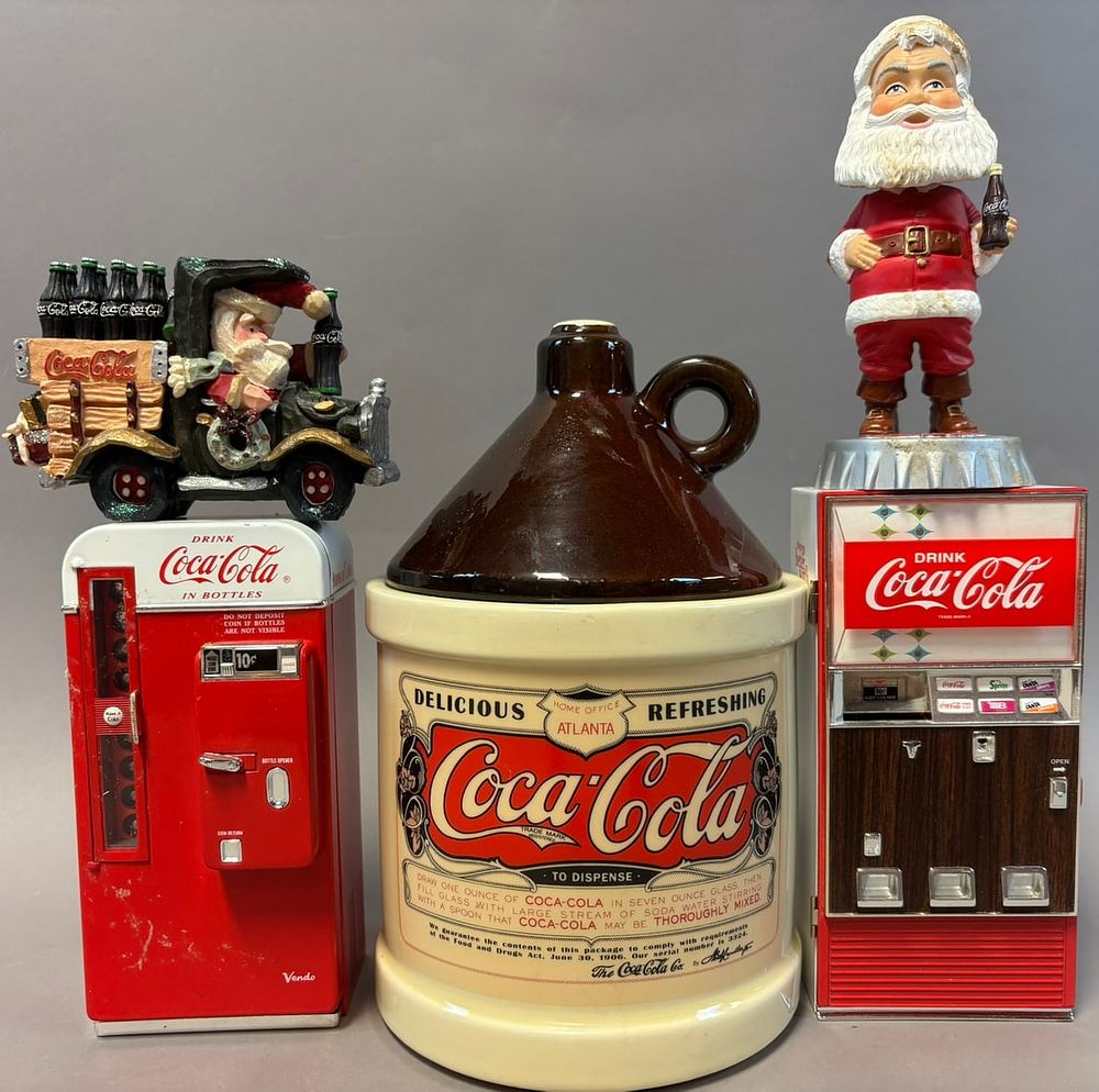 Lot 382: Lot 5 Original Coca Cola Cookie Jar Coin Bank 70s Coke Machine & Santa Bobble