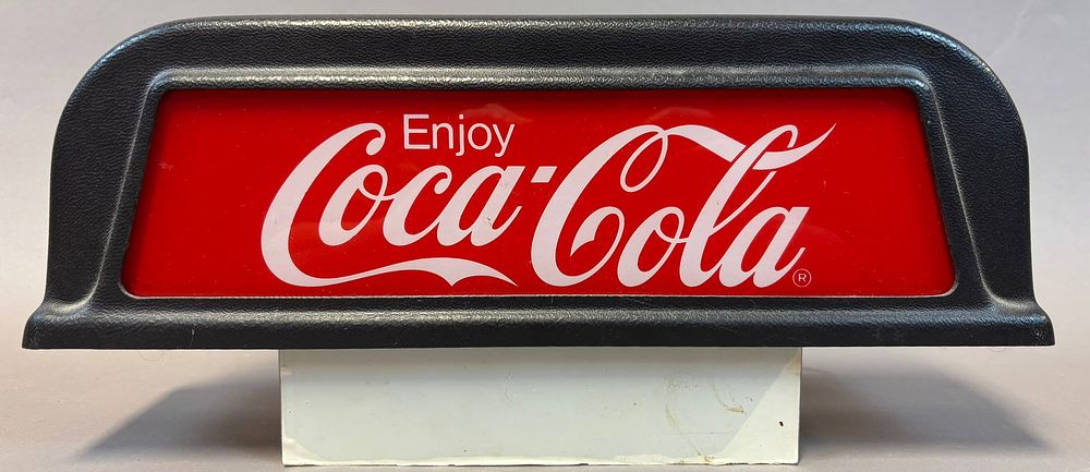Lot 436: Coca Cola Dole Selmix Illuminated Merchandiser Model 778 Advertising Sign