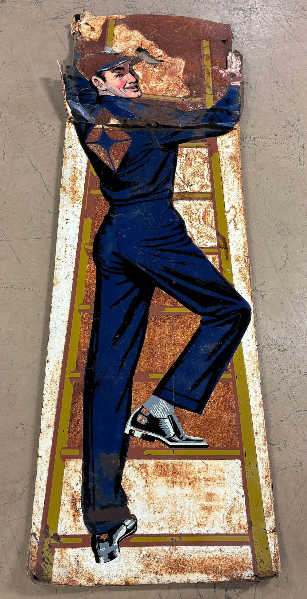 Lot 203: Original 8' Sinclair Arco SST Painted Metal Advertising Gas Service Station Sign