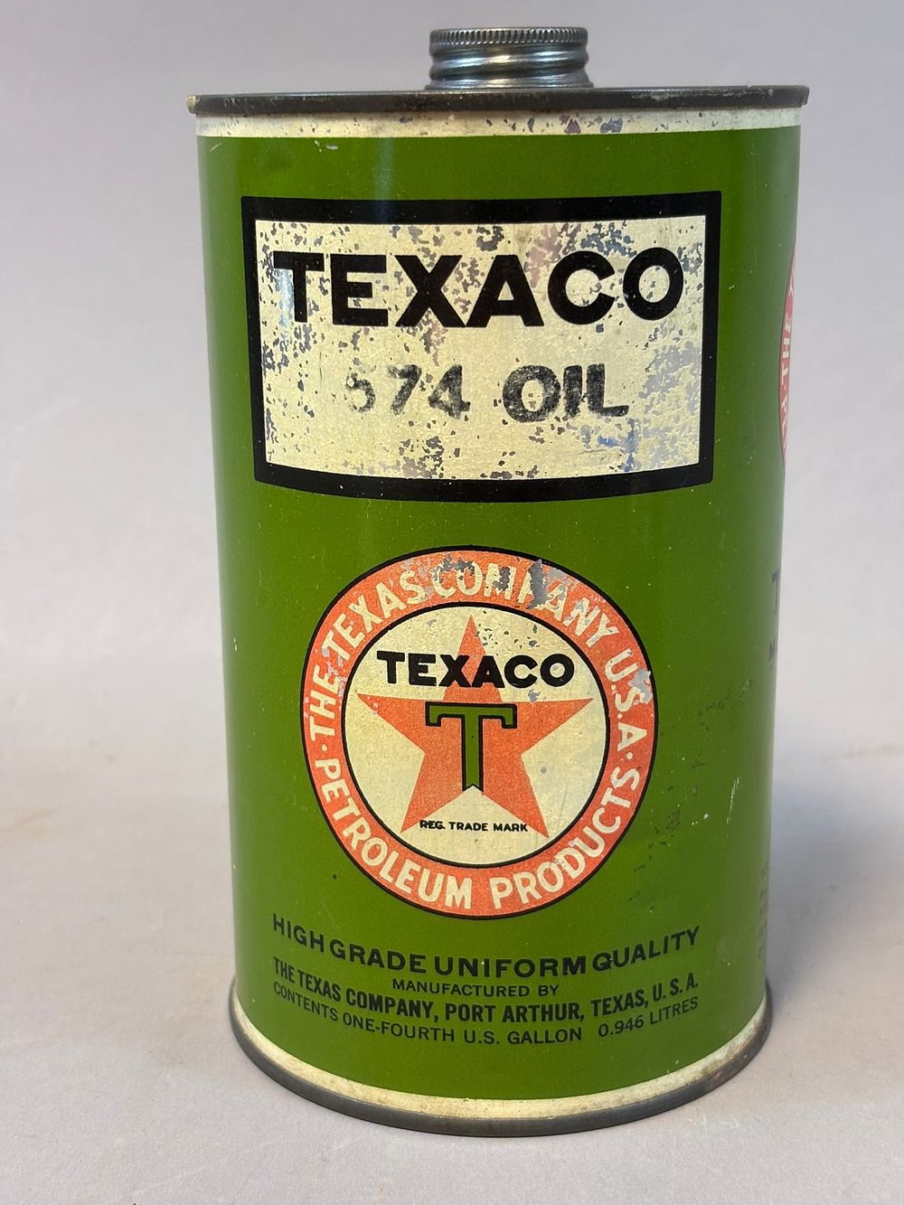 Lot 226: Texaco 574 Motor Oil Quart Can w/ Screw Lid Cap Port Arthur Texas
