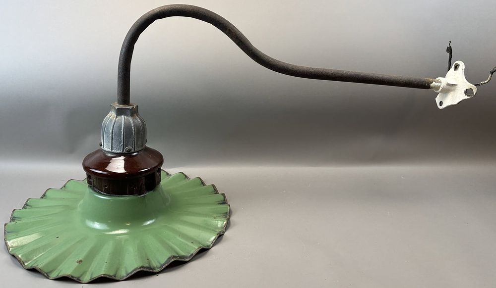 Lot 274: 1930s Green Porcelain Enamel 20" Ripple Light Shade w/ Orig Cast Iron Bracket