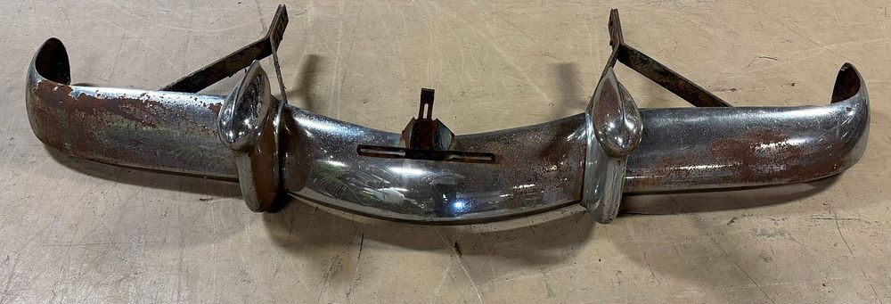 Lot 343: 1950s Cadillac Bumper Assembly w/ Great Chrome