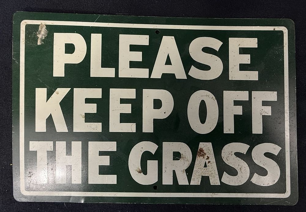 Lot 331: Keep Off The Grass 1950s SST Painted Metal Sign