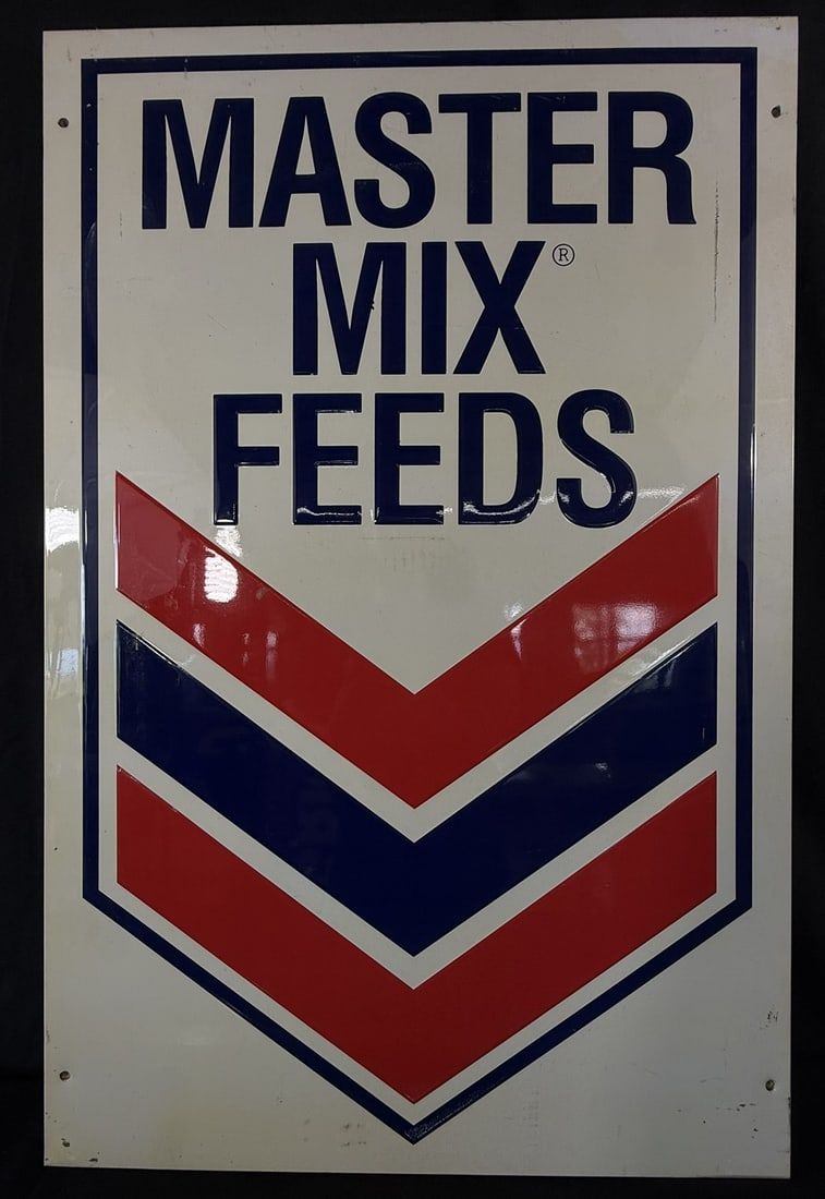 Lot 386: Master Mix Feeds SST Tin Embossed 3' Farm Advertising Sign