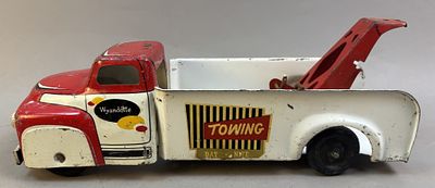 Wyandotte Pressed Steel Tow Truck Wrecker 1930s. Please make sure you view all photos and ask 
