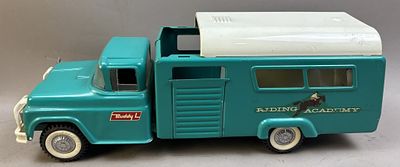 Buddy L Pressed Steel Riding Academy Horse Truck. Please make sure you view all photos and ask 