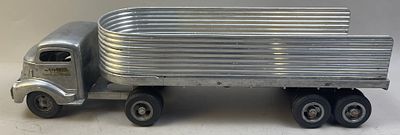Smith Miller Open Box Semi Truck Trailer Hauler. Please make sure you view all photos and ask 