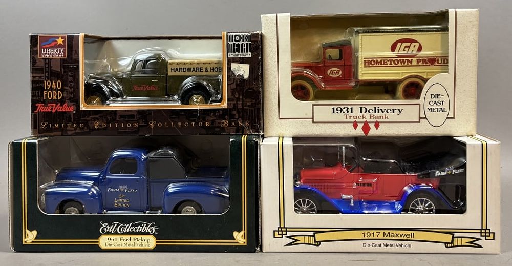 Lot 189: Lot of 4 Die Cast Metal Trucks