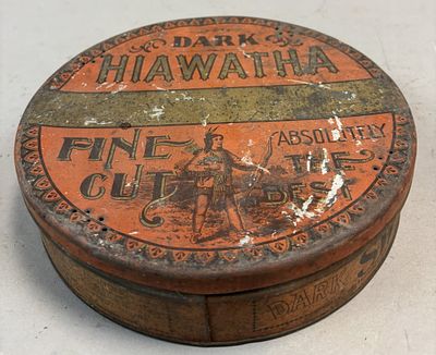 Hiawatha Tobacco Tin Mfg Spaulding & Merrick. Please make sure you view all photos and ask any 