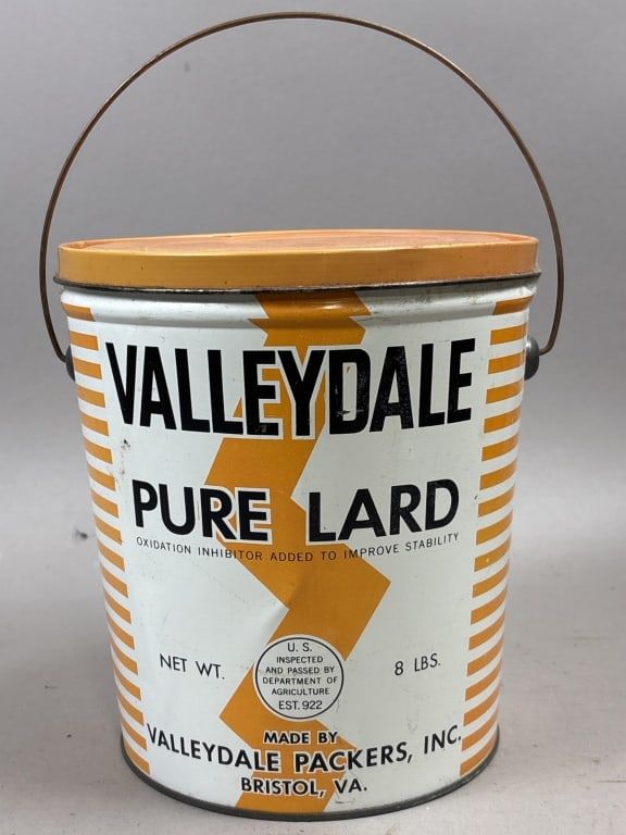 Lot 264: Valleydale 8lb Pure Lard Tin Bucket w/ Handle