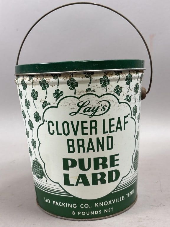 Lot 266: Lay's 8lb Clover Leaf Pure Lard Bucket w/ Handle