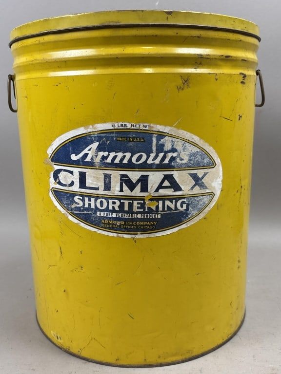 Lot 277: Armour's 48lb Climax Shortening Side Handle Tin