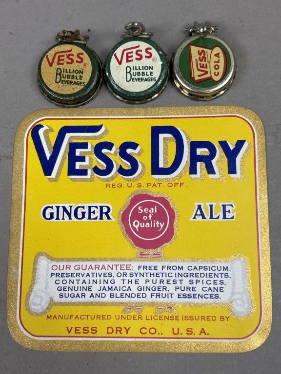 Lot 343: Lot of 4 Vess Beverage Label & Tops