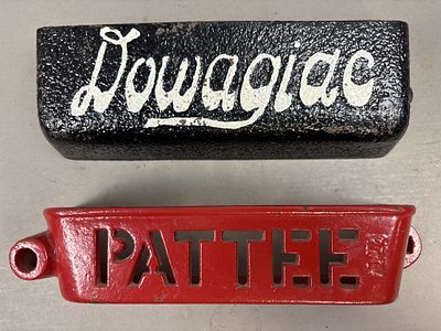 Pair of Dowagiac & Pattee Metal Holders. Please make sure you view all photos and ask any 