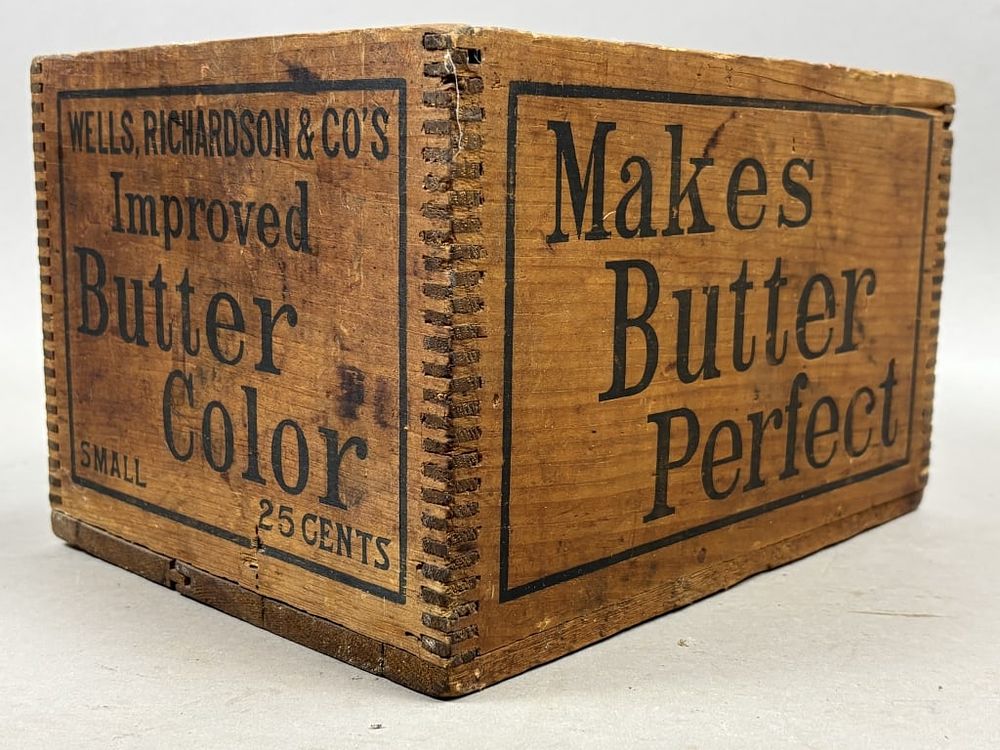 Lot 406: Wells Richardson Wooden Crate Makes Butter Perfect