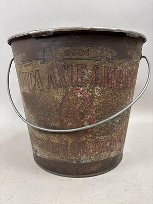 Mica Acle Grease Standard Oil Co Bucket w/ Handle. See all photos as a better idea of condition. 