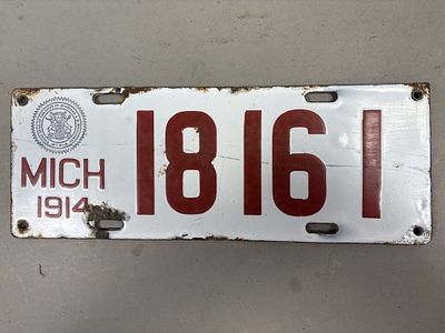 1914 Michigan 18161 Porcelain License Plate. See all photos as a better idea of condition. 