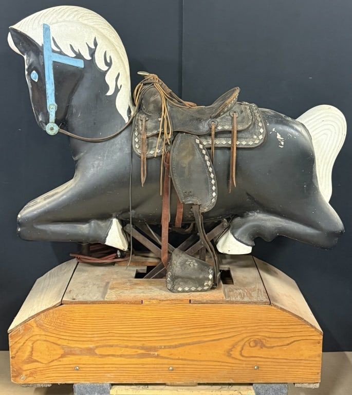 Lot 293: 1950s Horse Pony Kiddie Ride