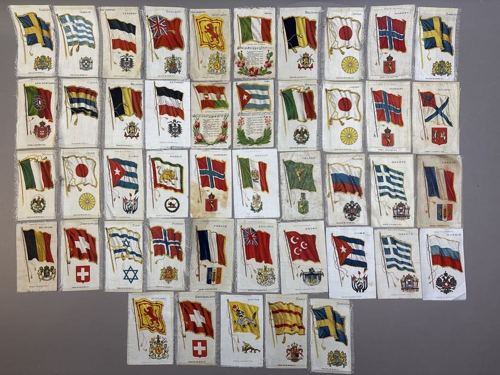 Lot 303: Lot 44 Nebo Cigarettes Silk Country Pennants