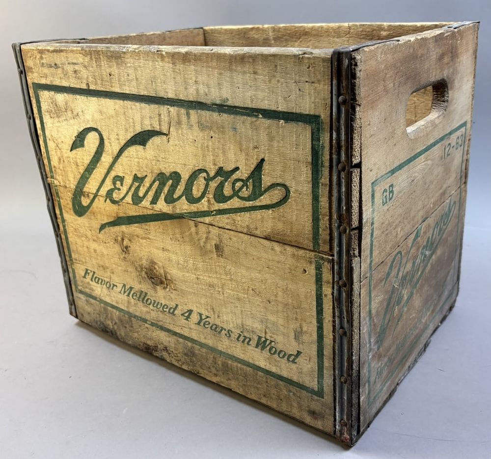 Lot 325: Vernors Soda Pop 40s-50s Wooden Shipping Crate