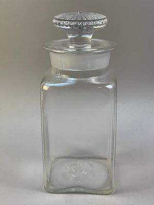 Vintage Square Glass Apothecary Storage Jar. Measurements in photos PLEASE NOTE WE OFFER IN 