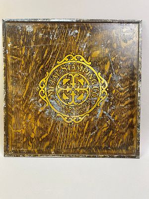 Metal Stamping Co Jackson MI Tray Checkers Board. Measurements in photos PLEASE NOTE WE OFFER IN 