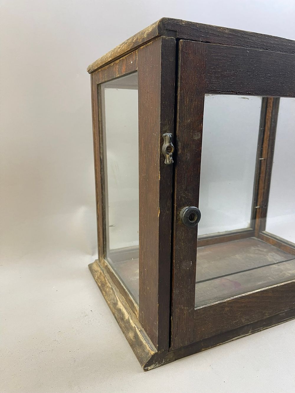 Lot 262: Antique Barber Shop Medical Display Cabinet