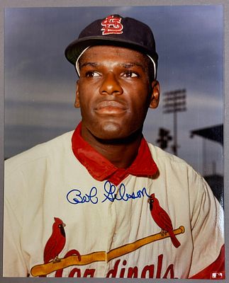St Louis Cardinals HOF Bob Gibson Auto 8x10 Photo. Great original 8x10 signed by Gibson. 