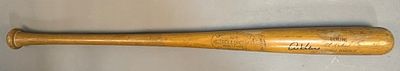 Al Kaline Model & Signed H&B 125 34" Baseball Bat. Great original 34" store model Al Kaline 