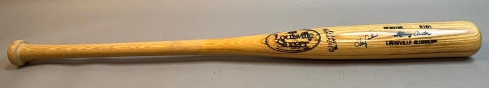 Lot 190: Gary Carter Pro Model R161 Signed Baseball Bat