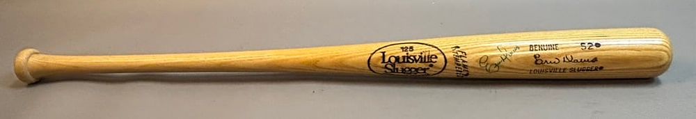 Lot 191: Eric Davis S2 Pro Model Signed 34" Baseball Bat