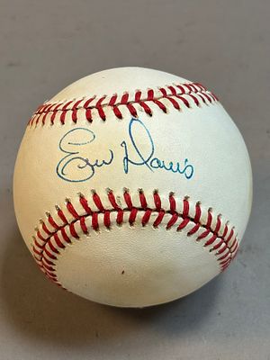 Eric Davis Single Signed Giamatti Rawlings Ball. PLEASE SEE ALL PHOTOS AND USE THEM AS A BETTER 