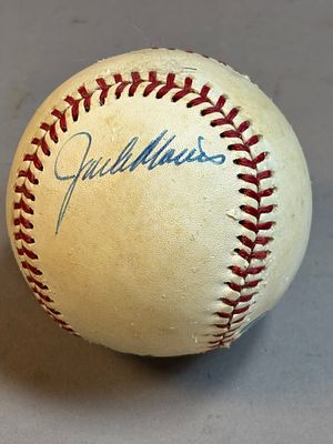 Jack Morris Single Signed Game Brown Baseball. PLEASE SEE ALL PHOTOS AND USE THEM AS A BETTER 