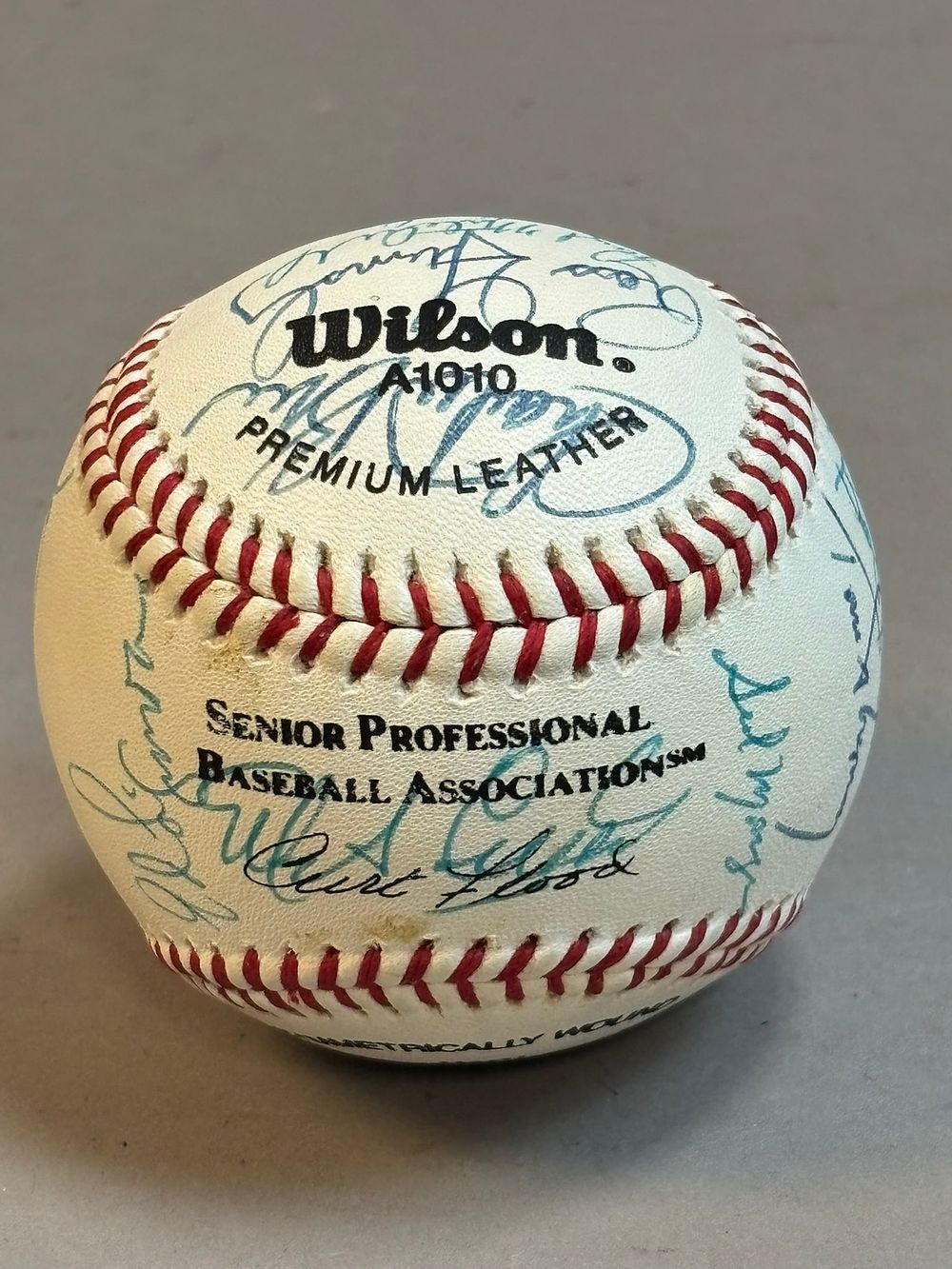 Lot 238: Earl Weaver Gold Coast Suns 1989-90 Team Ball