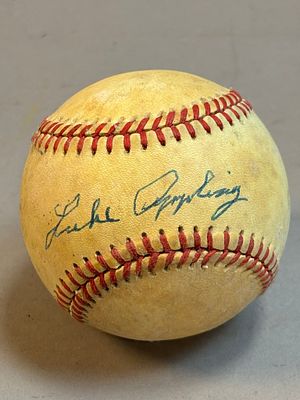 Luke Appling Rawlings Single Signed Giamatti Ball. PLEASE SEE ALL PHOTOS AND USE THEM AS A 