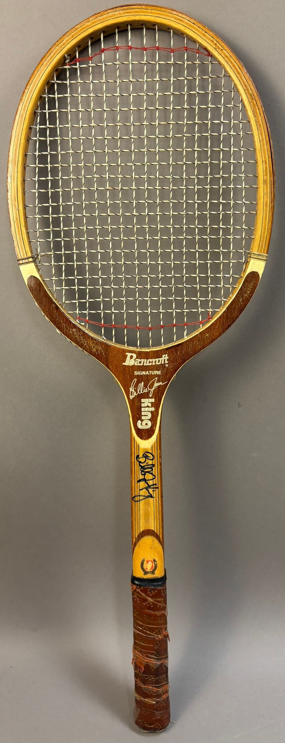 Lot 277: BILLIE JEAN KING SIGNED & MODEL BANCROFT RACKET