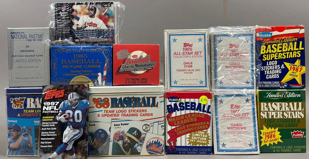 Lot 323: Lot Fleer Topps All Star & Superstar Complete Set
