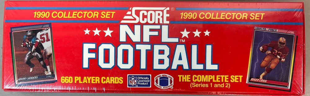 Lot 361: 1990 SCORE NFL FOOTBALL SEALED SET MIP NOS