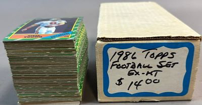 1986 TOPPS FOOTBALL LOT SET w/ RICE & YOUNG RC. CARDS PLEASE SEE ALL PHOTOS AND USE THEM AS A 