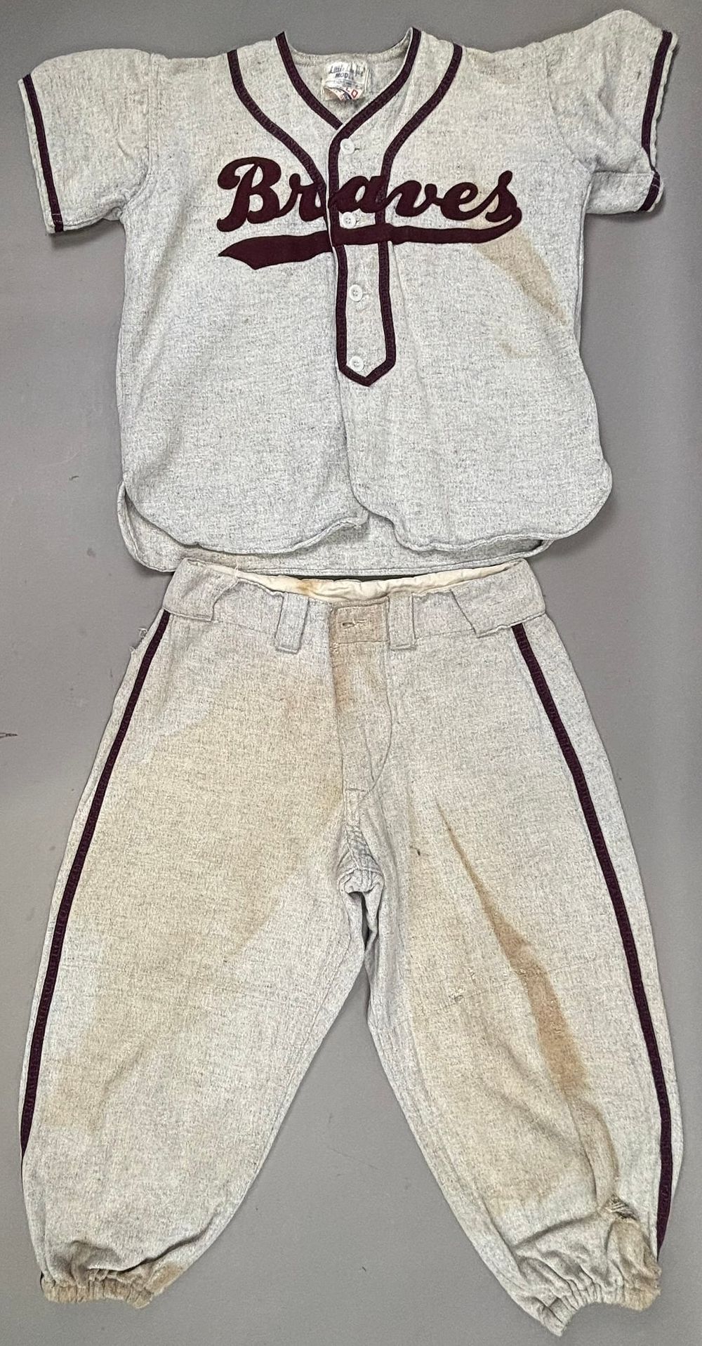 Lot 420: Felco BRAVES Little League Baseball Jersey Pair