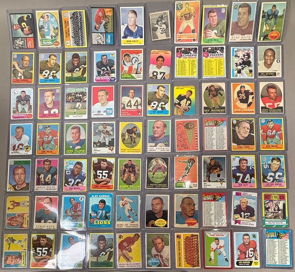 Lot 463: Lot 73 Vintage Topps Football Stars & Hofers